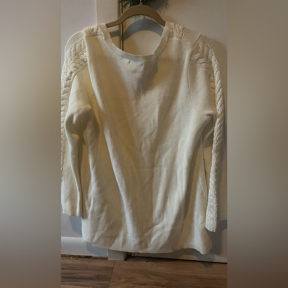 Verve Ami Sweater